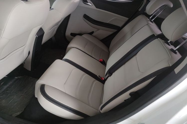 BYD Yuan Pro 2021 car image #13