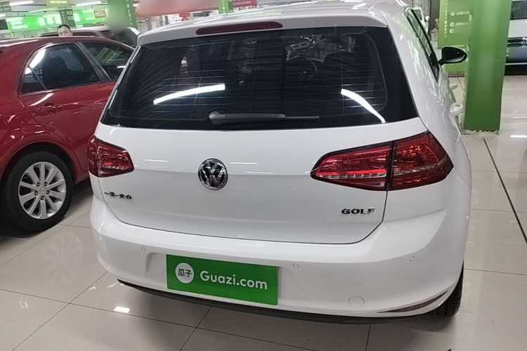 Volkswagen Golf 2016 car image #6