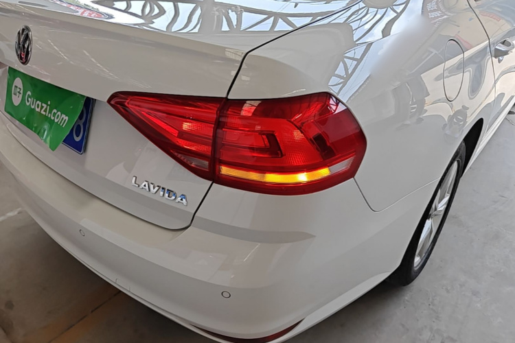 Volkswagen Lavida 2017 #8 Volkswagen Lavida 2017 car image #8