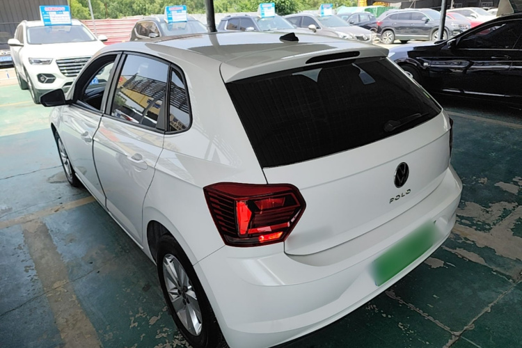 Volkswagen Polo 2021 car image #5