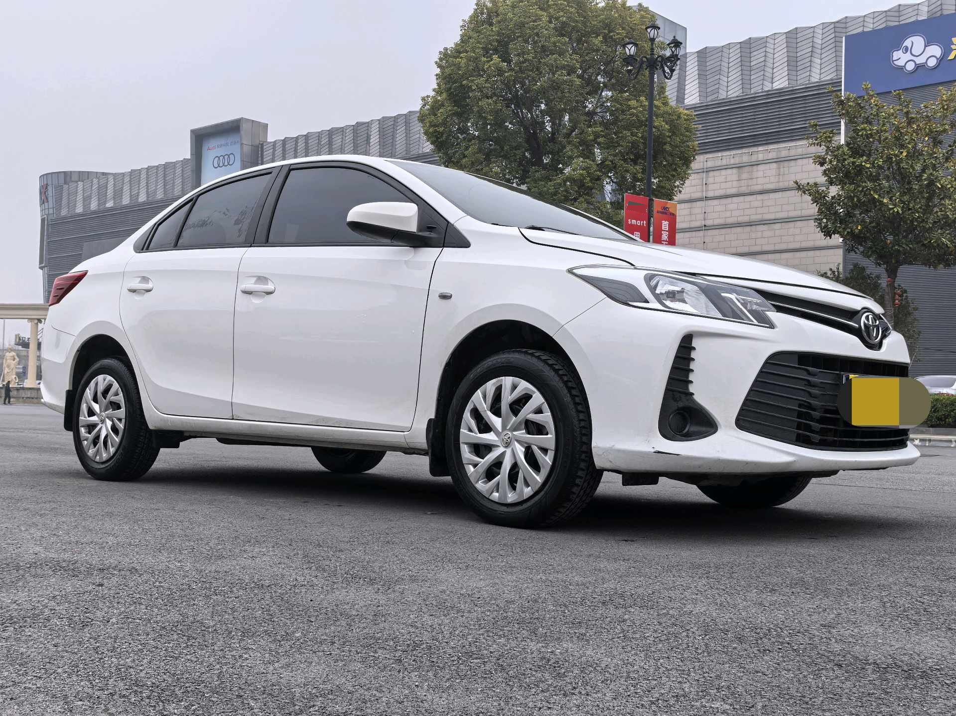 Toyota Vios 2022 imagen de coche #2