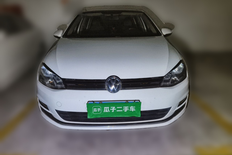 Volkswagen Golf 2016 car image #3