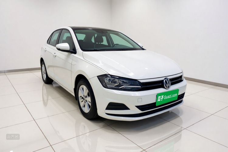 Volkswagen Polo 2021 car image #4
