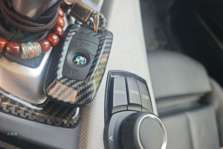 BMW 3 Series 2018 #10 BMW 3 Series 2018 car image #10