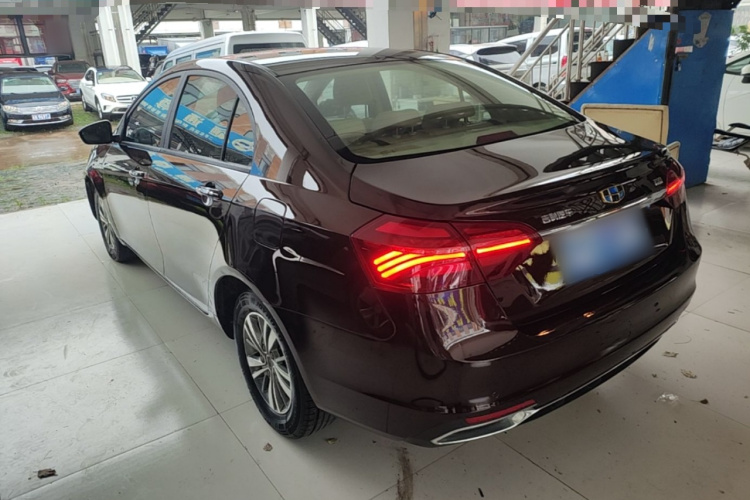 GEELY Emgrand 2019 #5 GEELY Emgrand 2019 car image #5