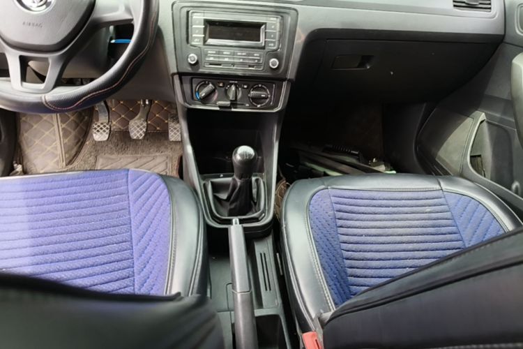Volkswagen Santana 2021 car image #14