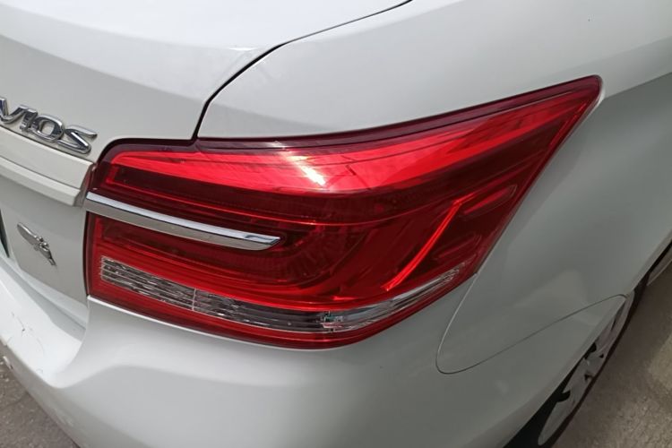 Toyota Vios 2016 #8 Toyota Vios 2016 car image #8