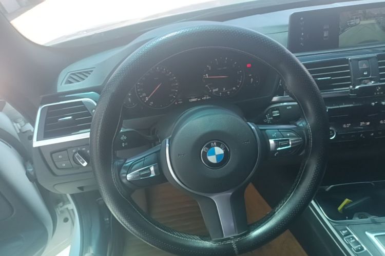 BMW 3 Series GT 2019 #11 BMW 3 Series GT 2019 car image #11