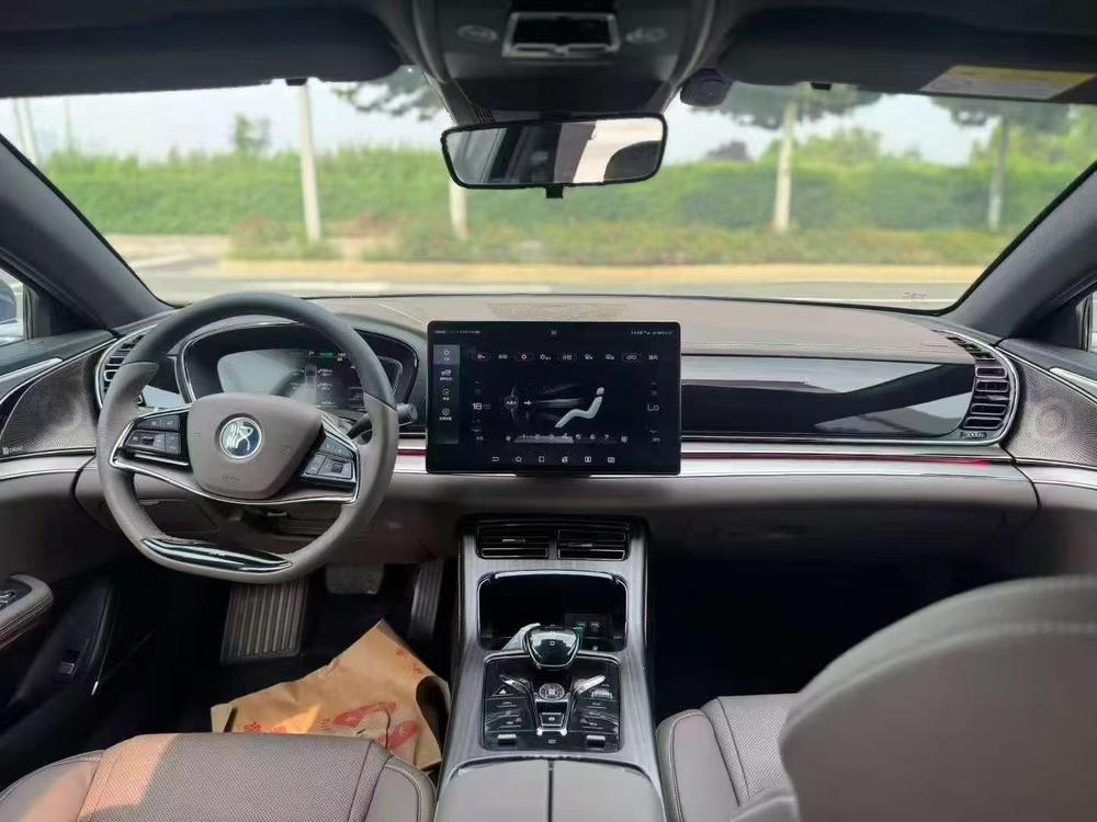 BYD Han 2021 car image #7