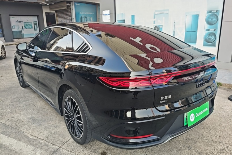BYD Han 2024 #5 BYD Han 2024 car image #5