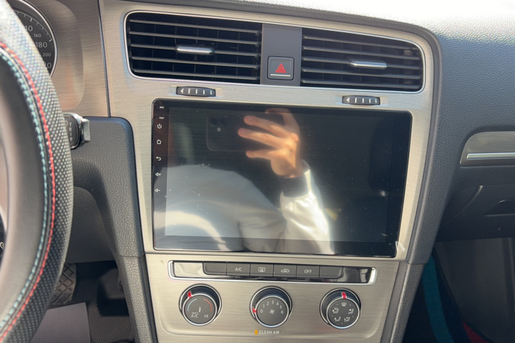 Volkswagen Golf 2016 car image #16