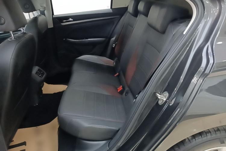 Volkswagen Bora 2020 car image #17