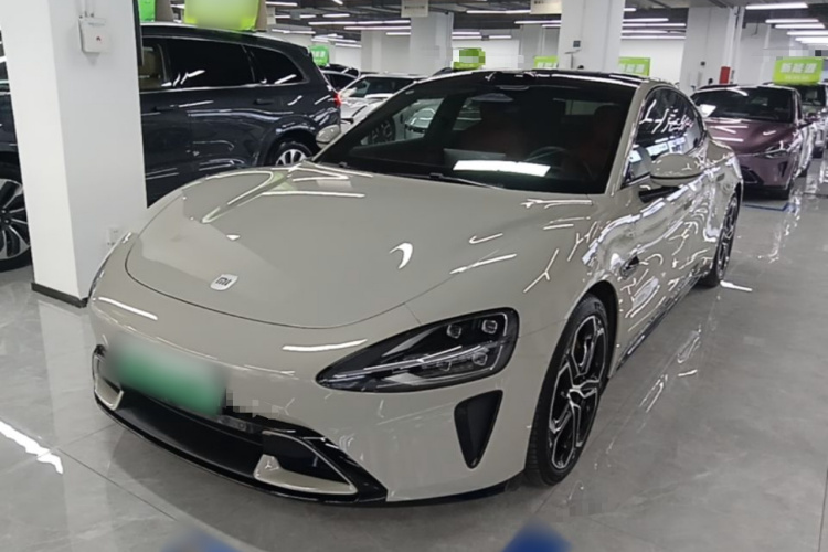 MI SU7 2024 car image #2