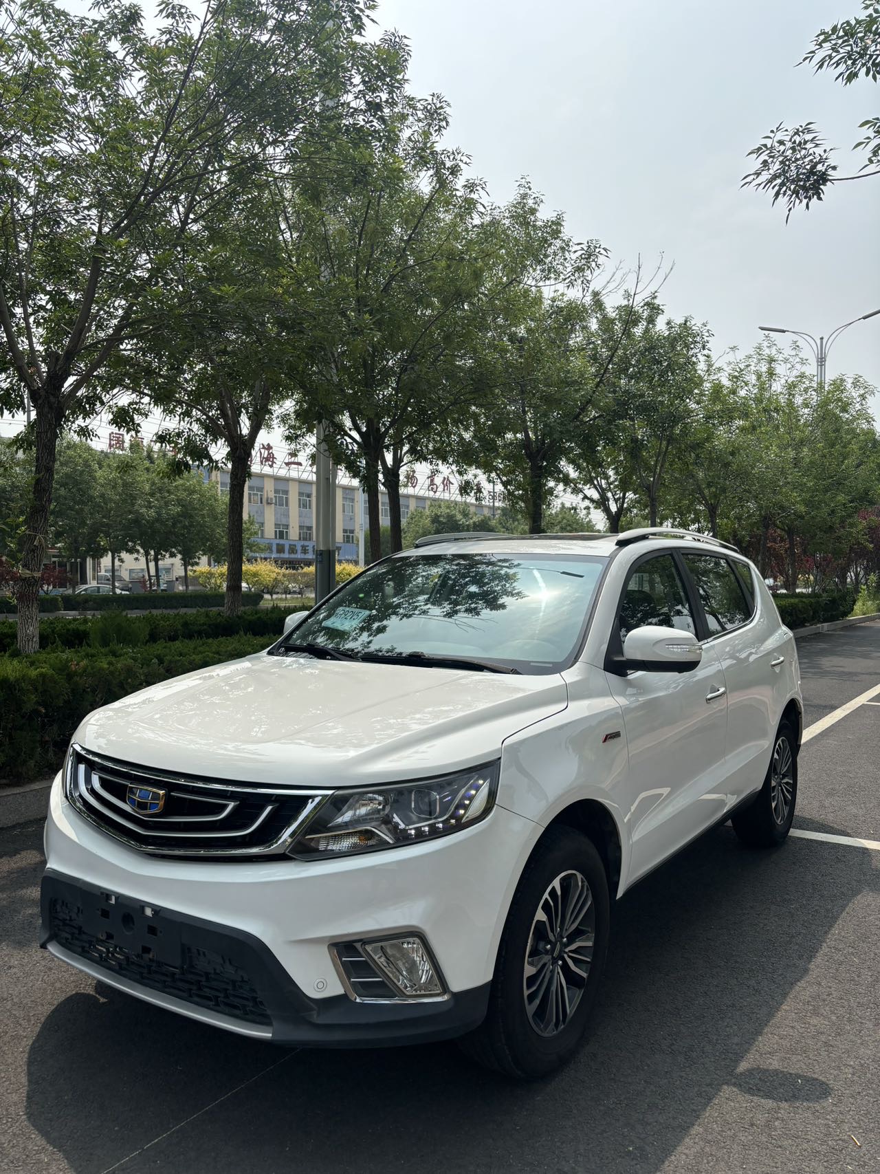GEELY Vision X6 2018 car image 