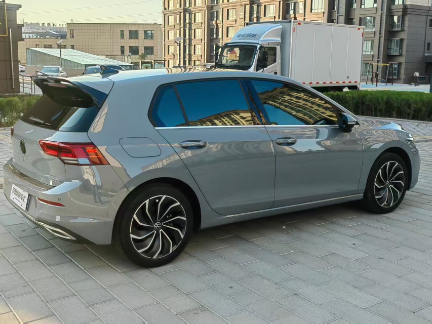 Volkswagen Golf 2022 #6 Volkswagen Golf 2022 car image #6