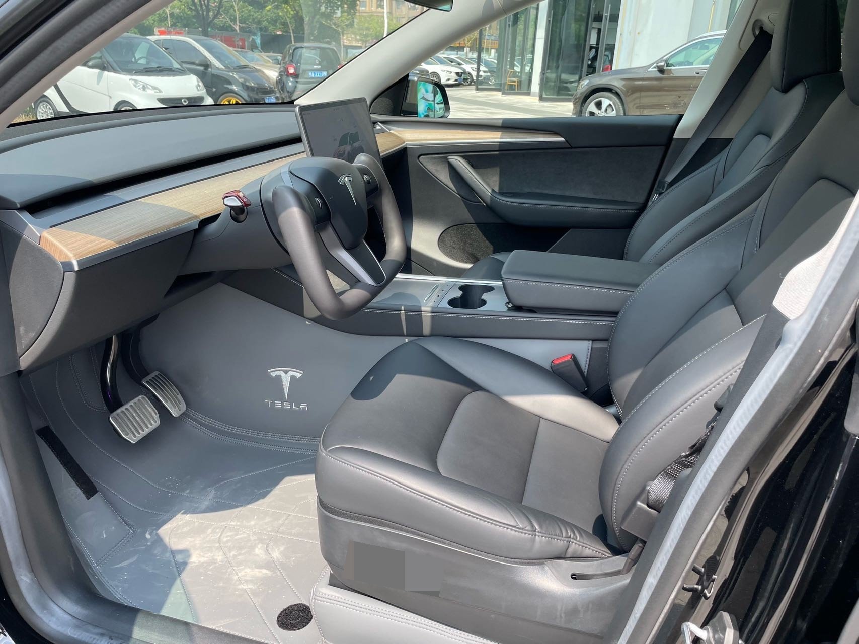 Tesla Model Y 2022 #4 Tesla Model Y 2022 immagine di auto #4