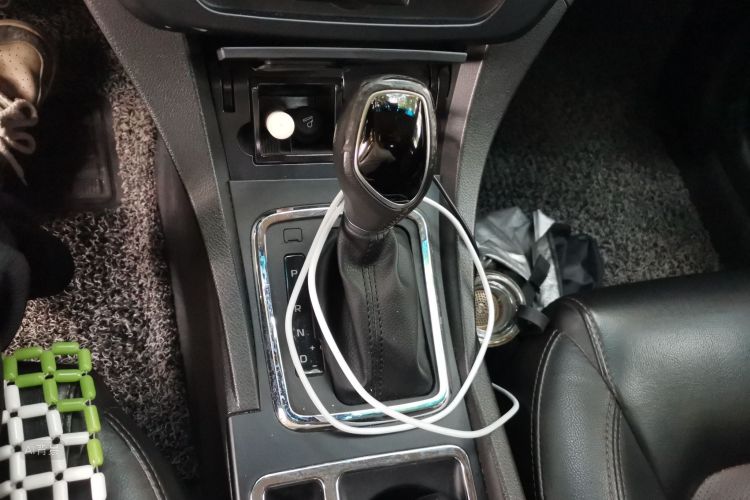 GEELY Emgrand 2017 #16 GEELY Emgrand 2017 imagen de coche #16