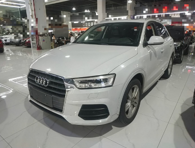 Audi Q3 2017 Audi Q3 2017 immagine di auto