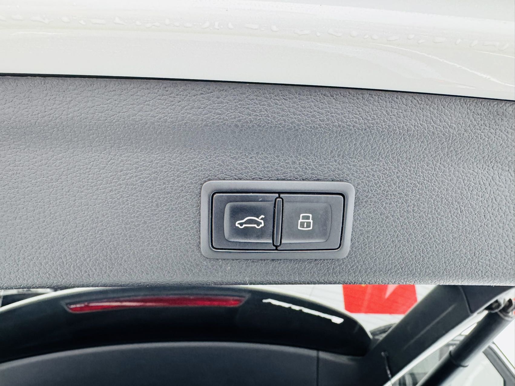 Audi Q3 2023 car image #10