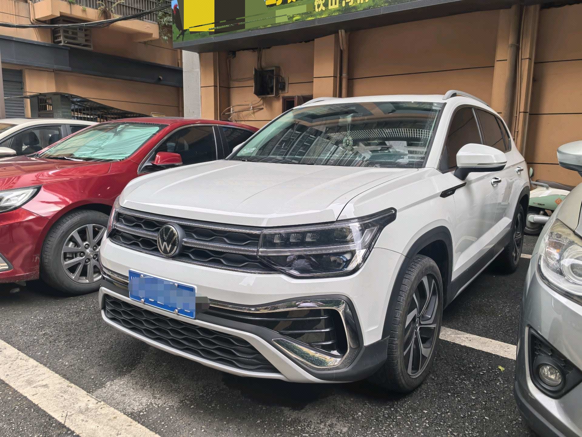 2024 2024 immagine di auto