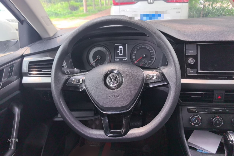 Volkswagen Lavida 2019 car image #12