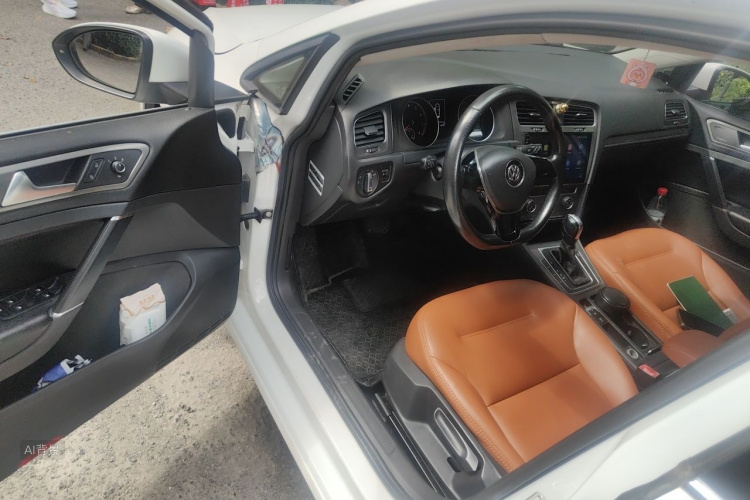 Volkswagen Golf 2015 car image #18