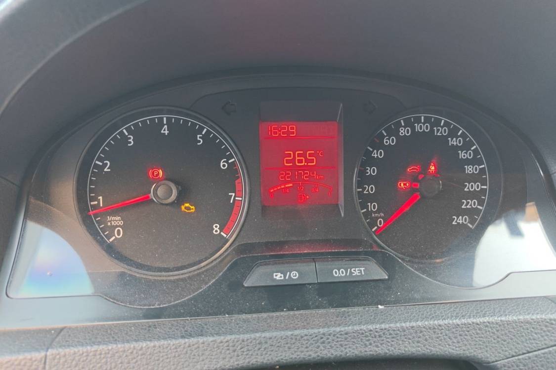 Volkswagen Santana 2018 car image #25