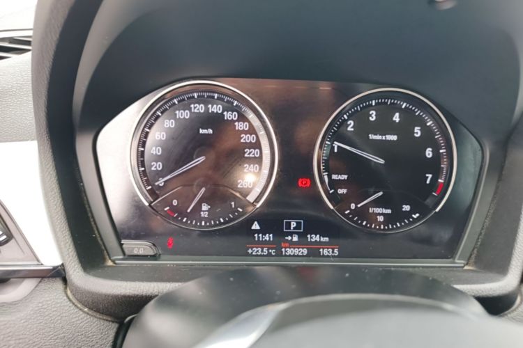 BMW X1 2018 #16 BMW X1 2018 car image #16