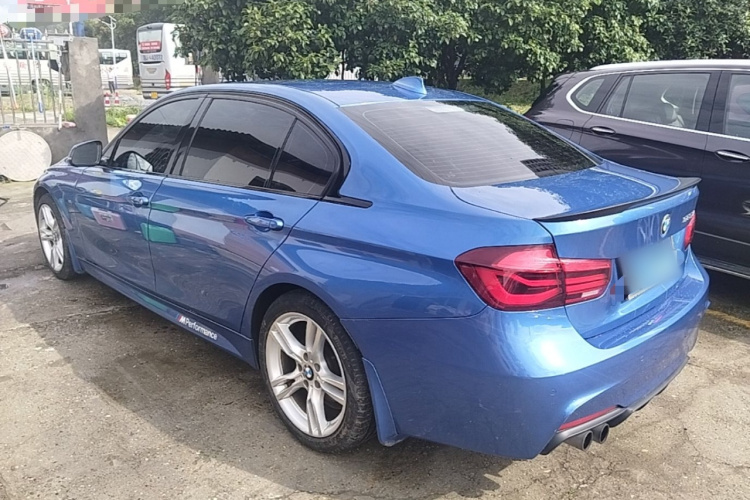 BMW 3 Series 2017 #5 BMW 3 Series 2017 car image #5