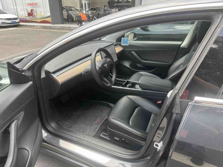 Tesla Model 3 2020 #4 Tesla Model 3 2020 car image #4