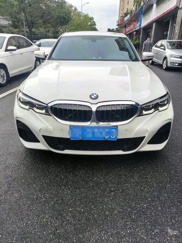 BMW 3 Series 2021 car image #2