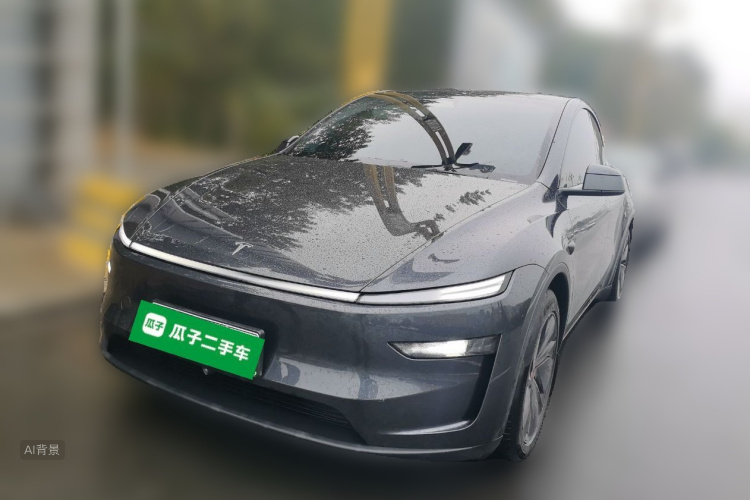 Tesla Model Y 2025 #2 Tesla Model Y 2025 car image #2