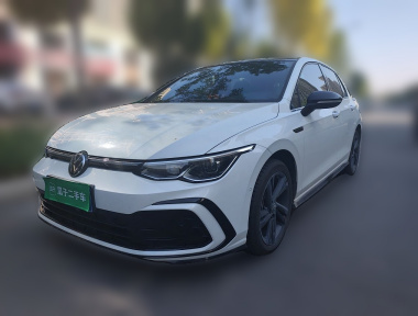 Volkswagen Golf 2024 car image 