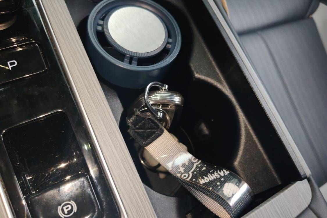 GEELY Boyue L 2024 #28 GEELY Boyue L 2024 immagine di auto #28