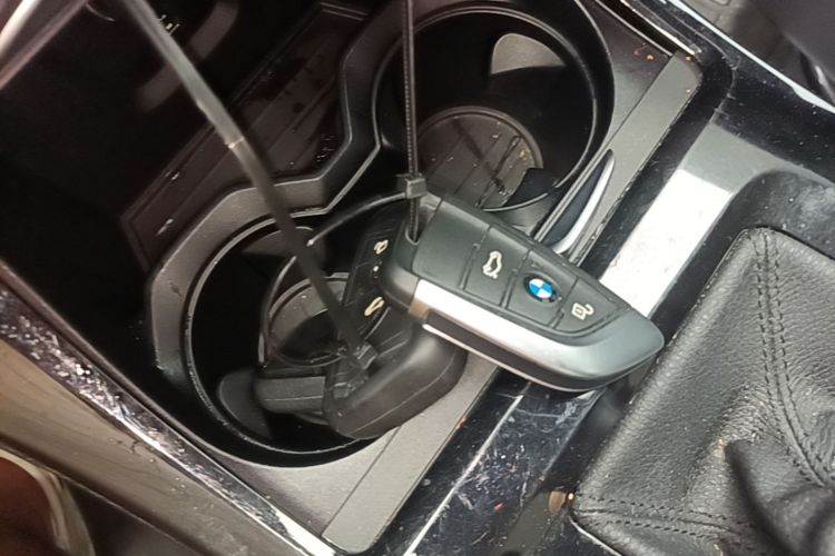 BMW X1 2021 image de voiture #11