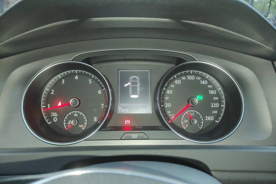 Volkswagen Golf 2016 imagem de carro #24