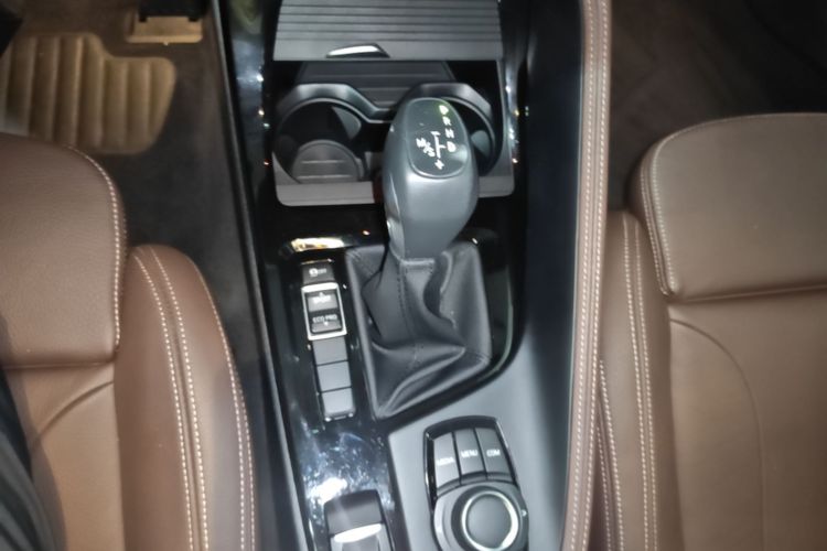 BMW X1 2019 #14 BMW X1 2019 car image #14