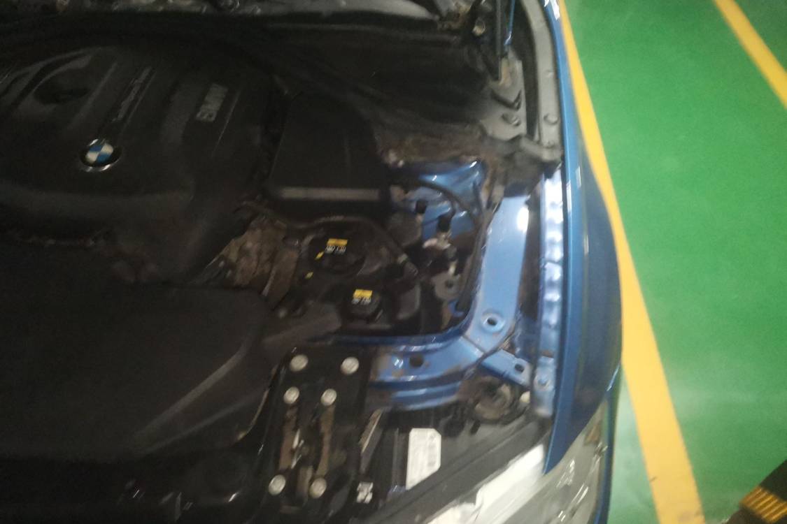 BMW 3 Series 2017 #12 BMW 3 Series 2017 car image #12