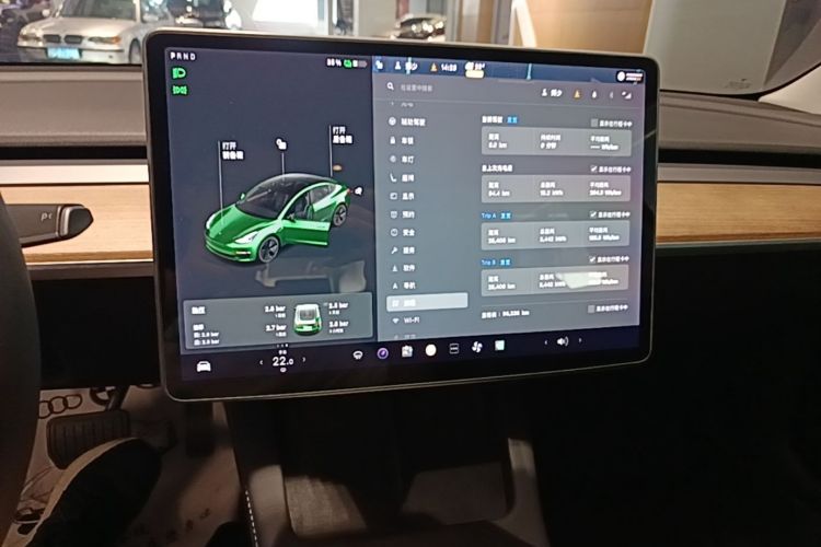 Tesla Model 3 2021 #13 Tesla Model 3 2021 car image #13