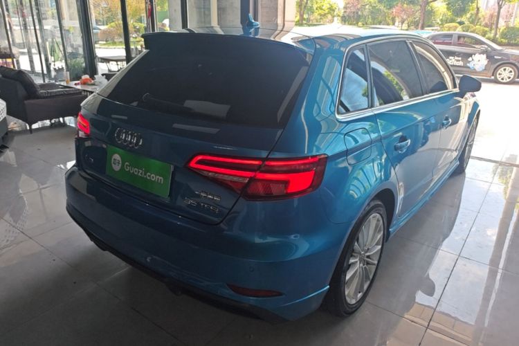 Audi A3 2018 imagen de coche #7