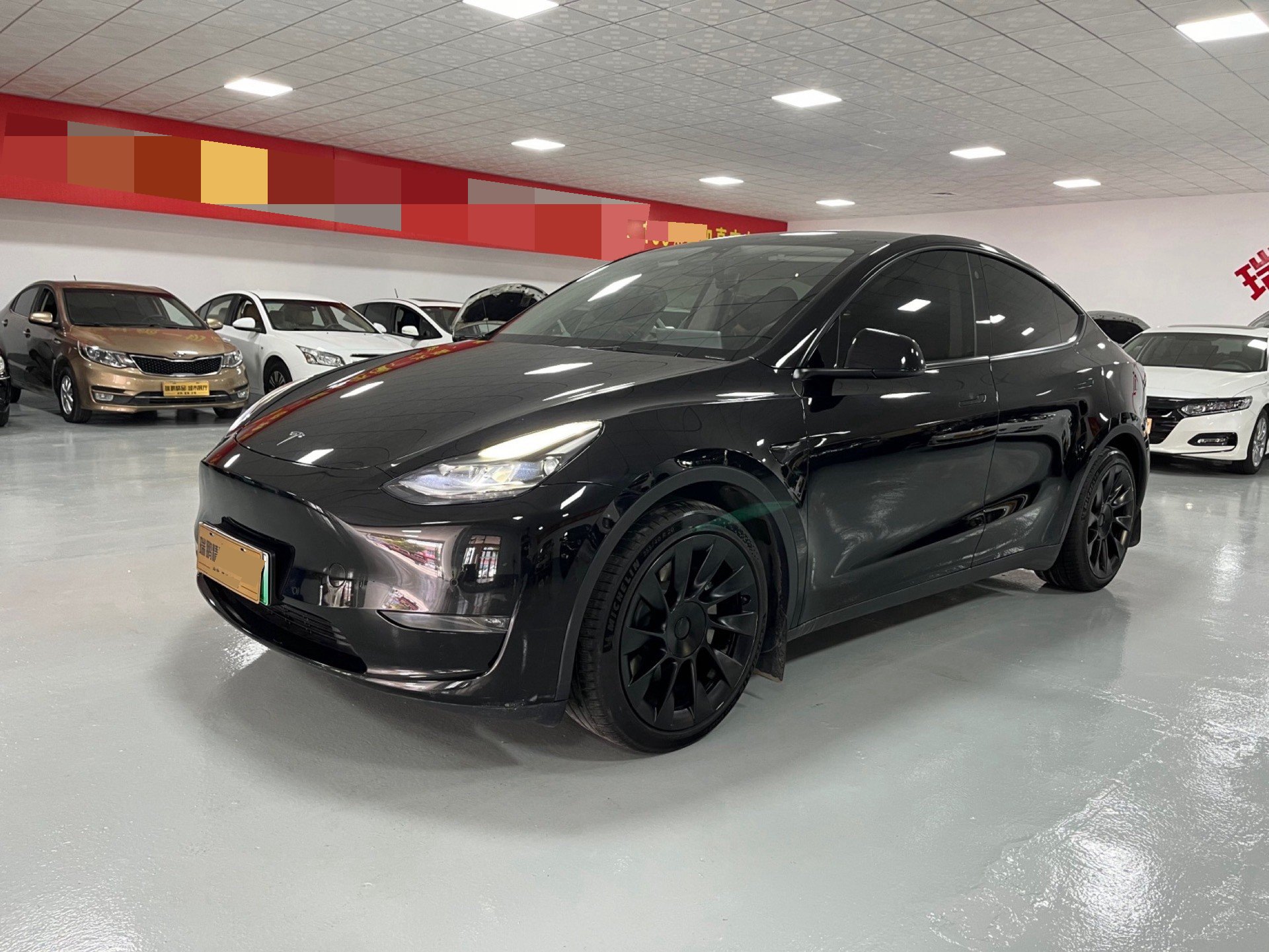 Tesla Model Y 2022 Tesla Model Y 2022 car image