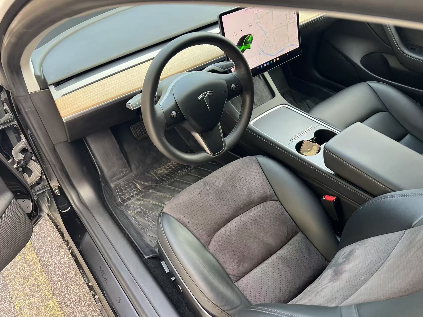 Tesla Model 3 2021 #4 Tesla Model 3 2021 car image #4