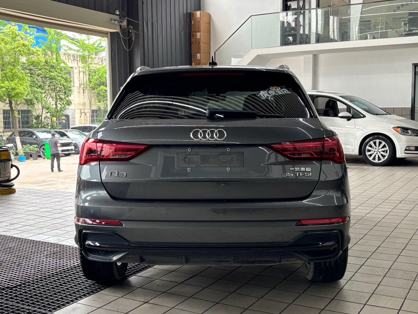 Audi Q3 2022 #15 Audi Q3 2022 car image #15