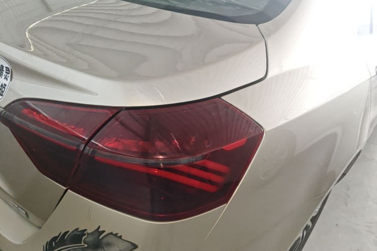 GEELY Emgrand 2021 #8 GEELY Emgrand 2021 car image #8
