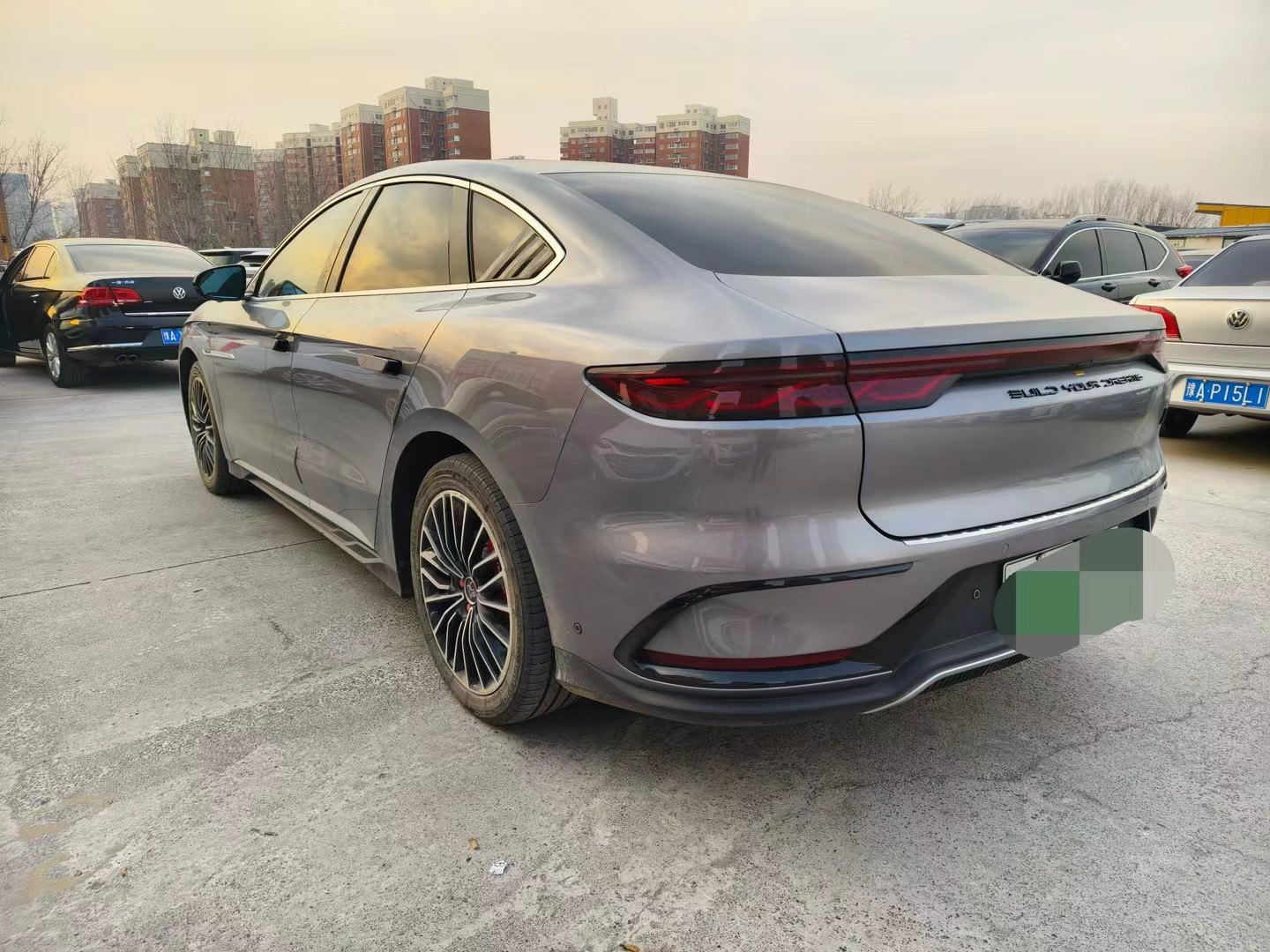 BYD Han 2023 car image #5