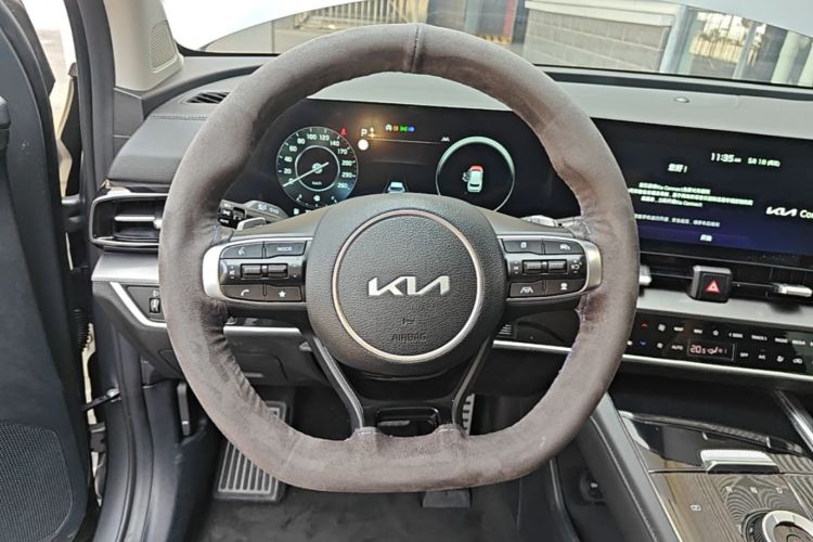 Kia Sportage 2023 car image #16