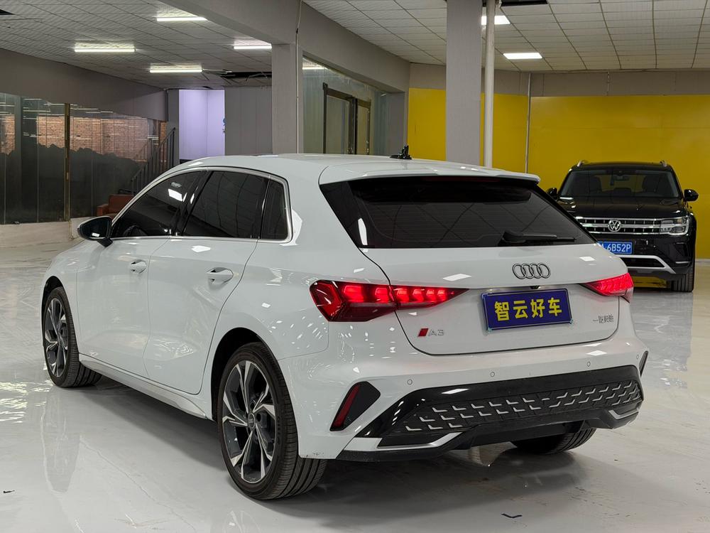 Audi A3 2025 #4 Audi A3 2025 صورة سيارة #4