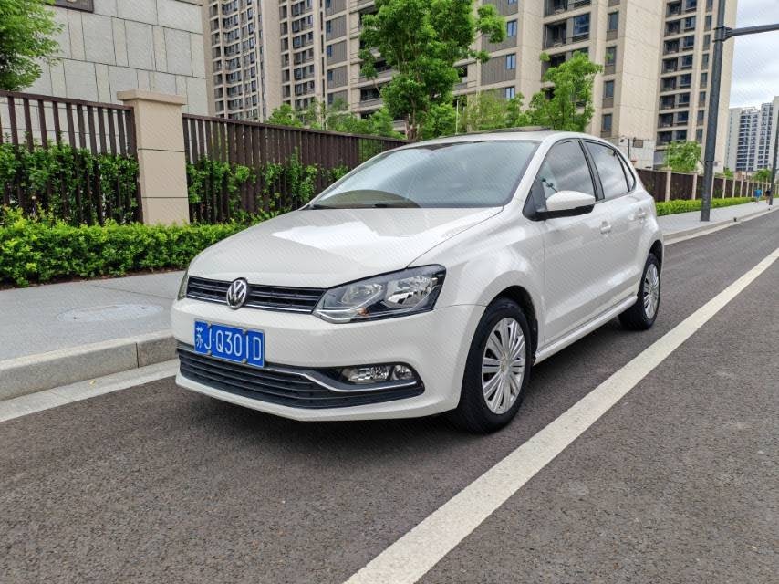 Volkswagen Polo 2018 car image 