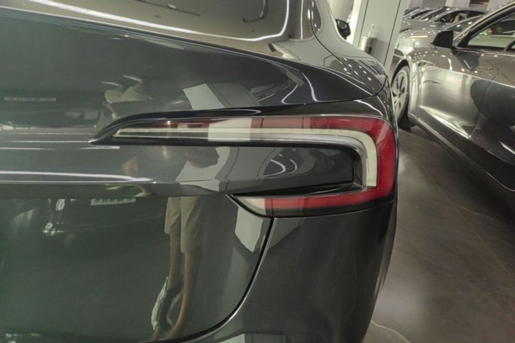 Tesla Model 3 2025 #8 Tesla Model 3 2025 car image #8
