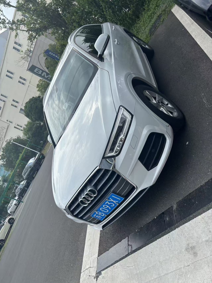 Audi Q3 2019 car image 